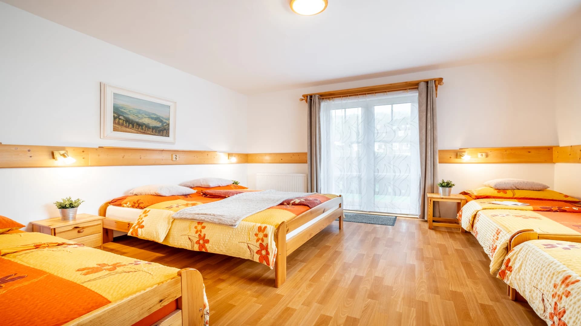 Apartmán A2 (kapacita až pro 5 osob)-0