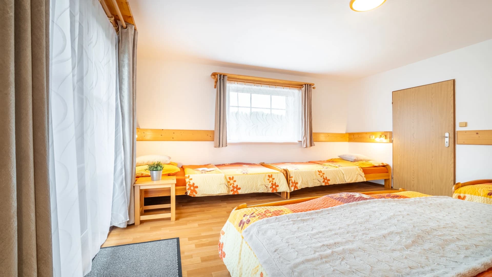 Apartmán A2 (kapacita až pro 5 osob)-1