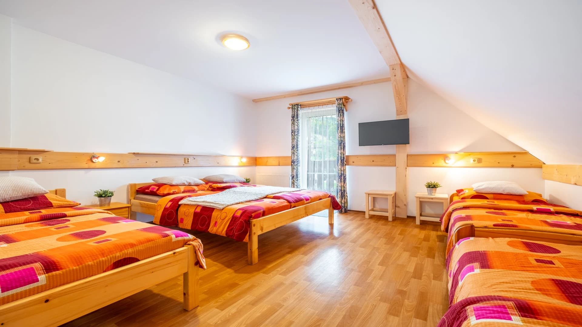 Apartmán A4 (kapacita až pro 5 osob)-1